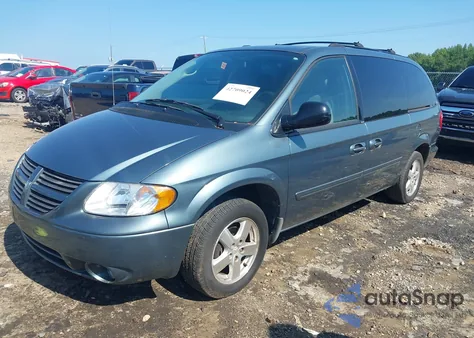 2005 Dodge Grand Caravan Sxt from USA, damaged, VIN 2D4GP44LX5R581304